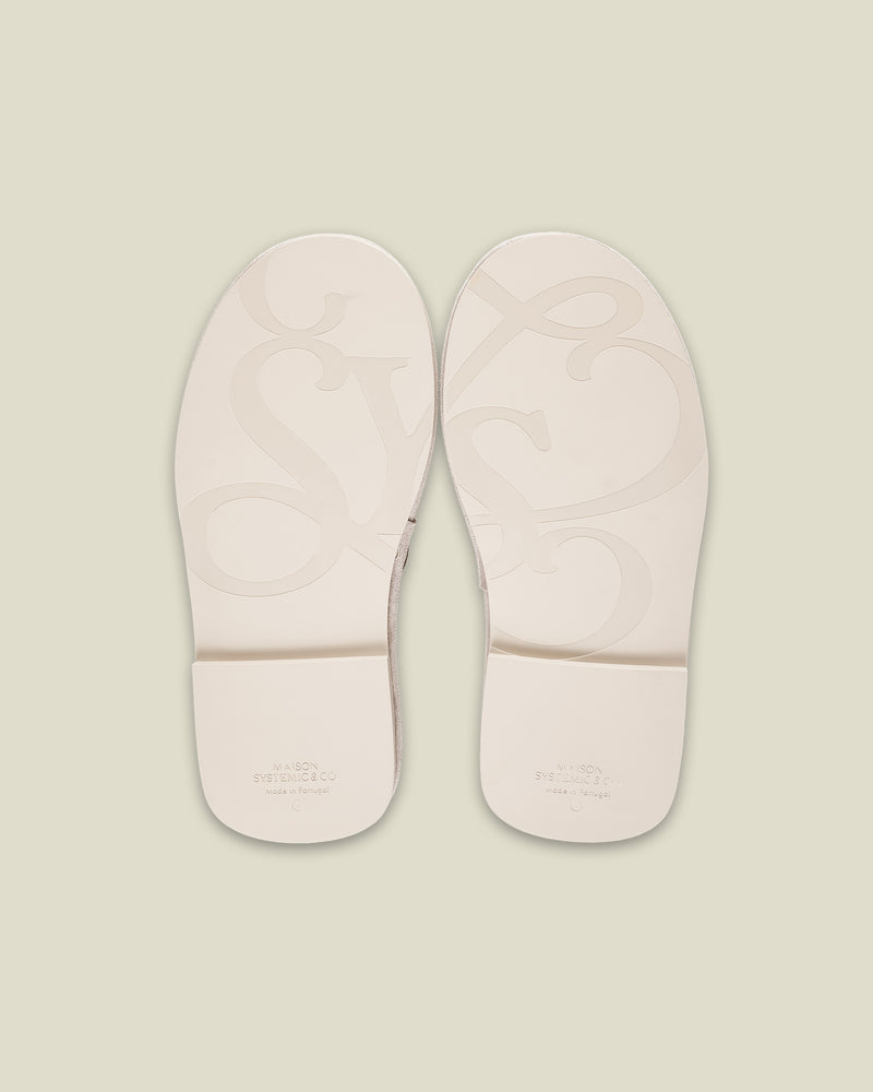Chateau Slides